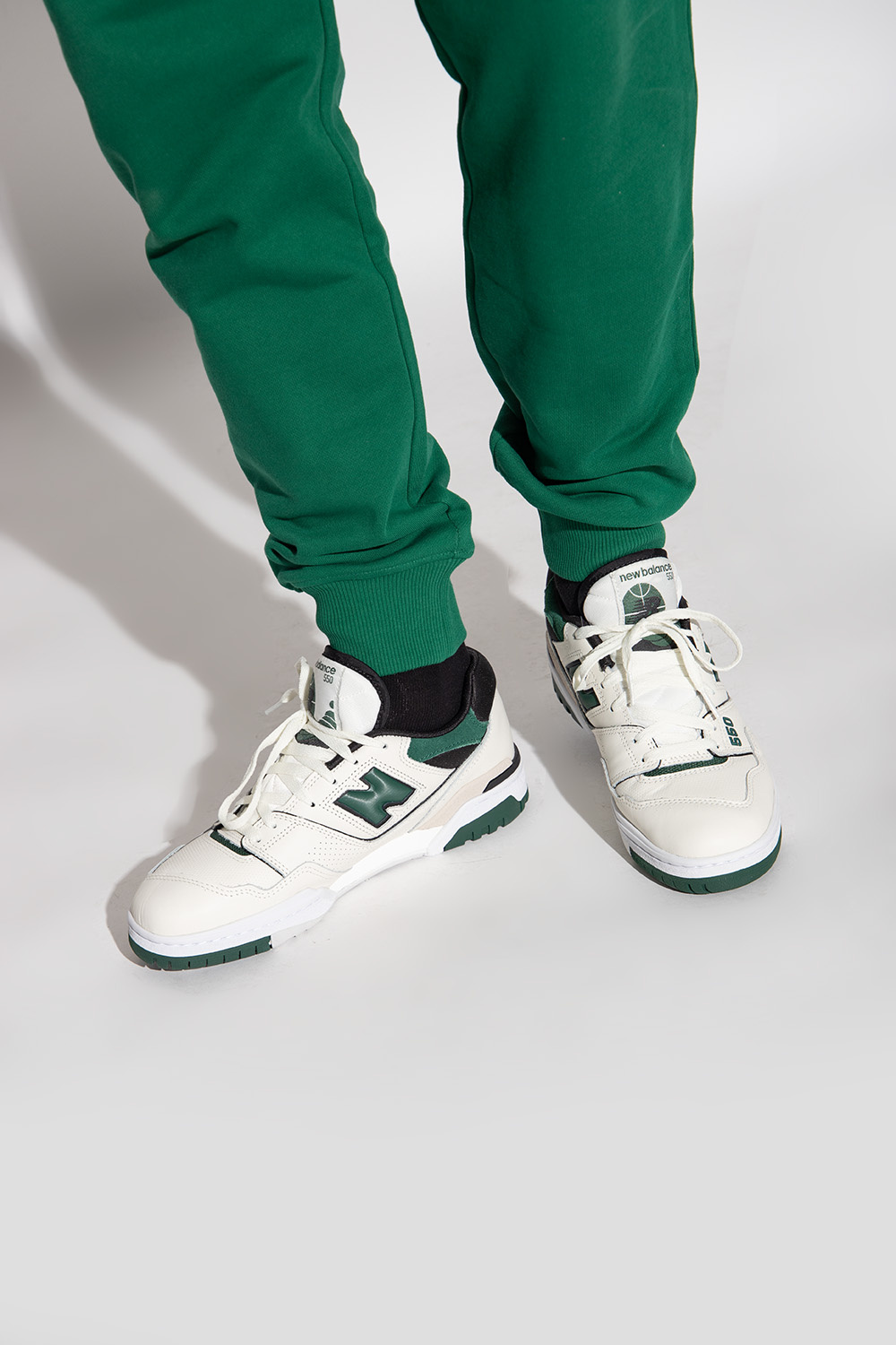 GenesinlifeShops Italy - White 'BB550VTC' sneakers New Balance ...